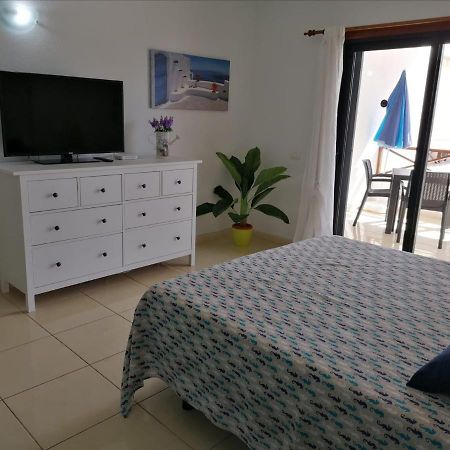Large Studio Apartment With Lovely Terrace And Wifi Los Cristianos  Ngoại thất bức ảnh